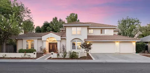 Exterior - 819 Harrier Pl, Davis, CA 95616 photo 2 of 14