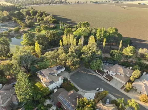 View/Area - 819 Harrier Pl, Davis, CA 95616 photo 1 of 4