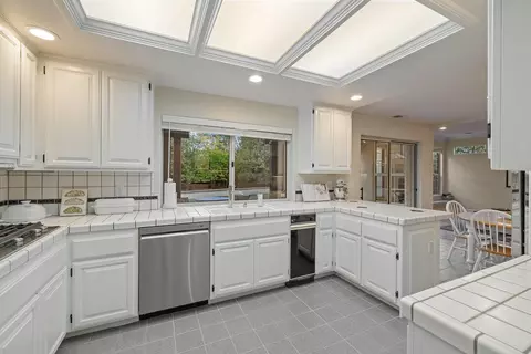 Kitchen - 819 Harrier Pl, Davis, CA 95616 photo 1 of 4
