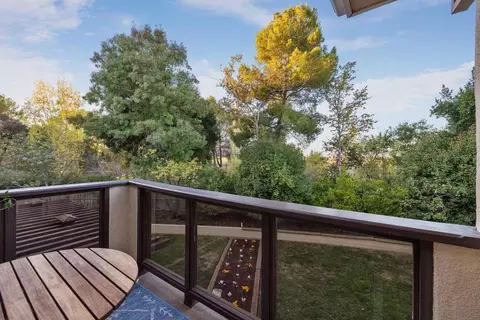 Exterior - 819 Harrier Pl, Davis, CA 95616 photo 4 of 14