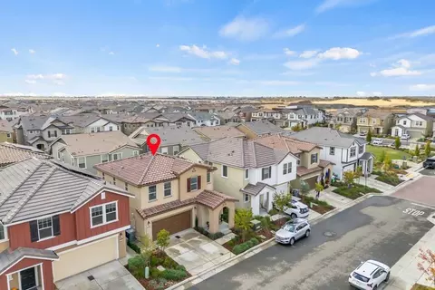 3213 Auburn Leaf Loop, Folsom, CA 95630 photo 32