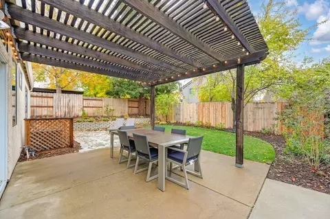 108 Farham Dr, Folsom, CA 95630 photo 39