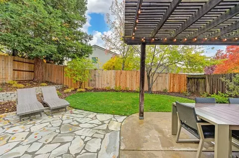 108 Farham Dr, Folsom, CA 95630 photo 43