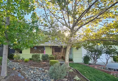4136 Valiant St, Carmichael, CA 95608 photo 2