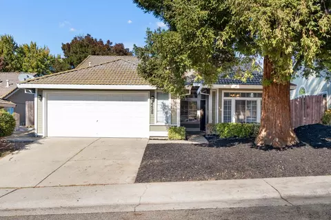 4425 Bacall Ct, Antelope, CA 95843 photo 1