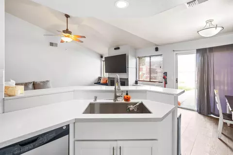 4425 Bacall Ct, Antelope, CA 95843 photo 9