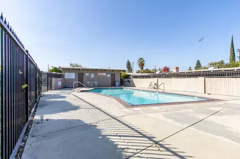 805 Tully Rd #22, Modesto, CA 95350 photo 19