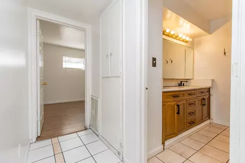 805 Tully Rd #22, Modesto, CA 95350 photo 5