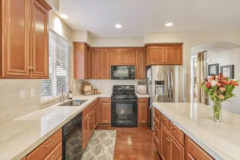 1307 Shady Ct, Tracy, CA 95377 photo 17