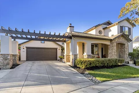 1307 Shady Ct, Tracy, CA 95377 photo 2