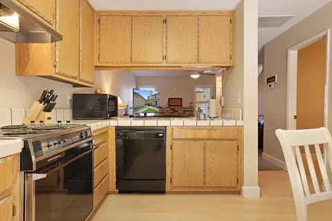 3028 Andre Ln, Turlock, CA 95382 photo 12