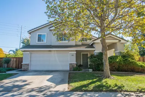 9499 Windrift Ln, Elk Grove, CA 95758