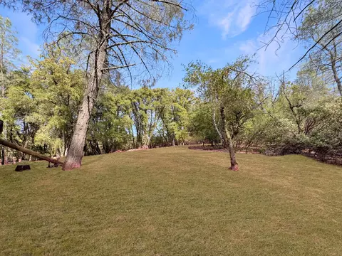 15727 Brewer Rd, Grass Valley, CA 95949 photo 18