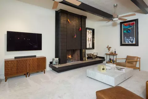 Living - 313 Northgate Dr, Modesto, CA 95350 photo 4 of 5