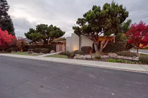 Exterior - 313 Northgate Dr, Modesto, CA 95350 photo 10 of 28