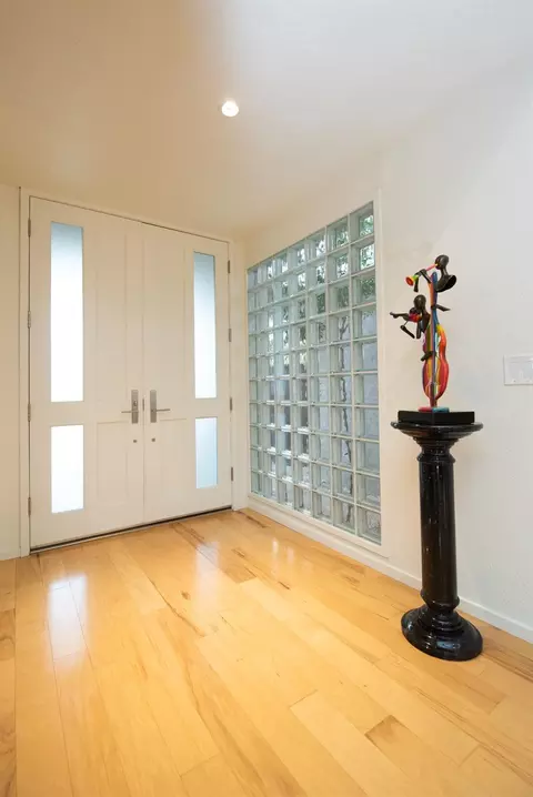 Entry Way - 313 Northgate Dr, Modesto, CA 95350 photo 1 of 2