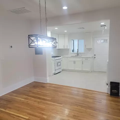 2155 N Sutter St, Stockton, CA 95204