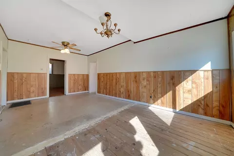Living - 8 Mcdowell St, Jackson, CA 95642 photo 1 of 4