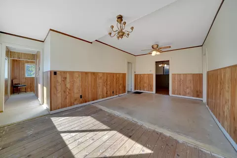 Living - 8 Mcdowell St, Jackson, CA 95642 photo 2 of 4