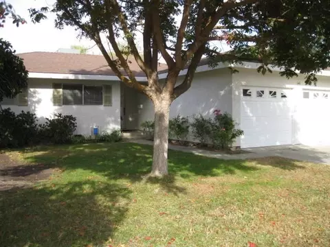 641 E Minnesota Ave, Turlock, CA 95382 photo 2