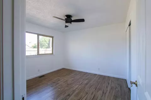 211 Carson, Stockton, CA 95207 photo 15