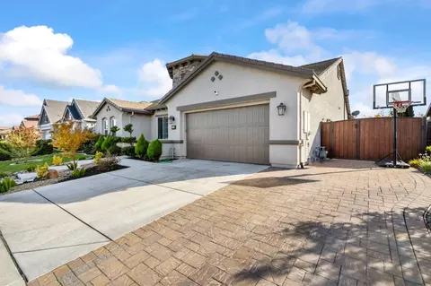 1326 Mono St, Manteca, CA 95337 photo 3