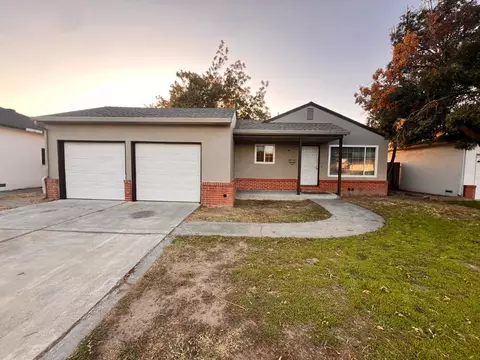 511 Park Ave, Manteca, CA 95337 photo 1