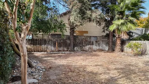 413 Montrose Ct, Modesto, CA 95355 photo 23