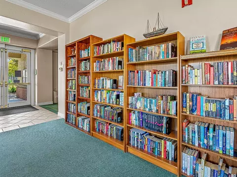 View/Area - 446 Elegance Pl, Folsom, CA 95630 photo 3 of 4