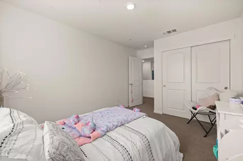 2875 Krone Way, Antelope, CA 95843 photo 23