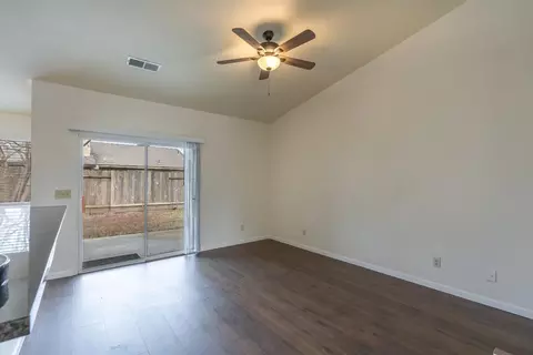 Living - 295 Fullerton Dr, Turlock, CA 95382 photo 5 of 7