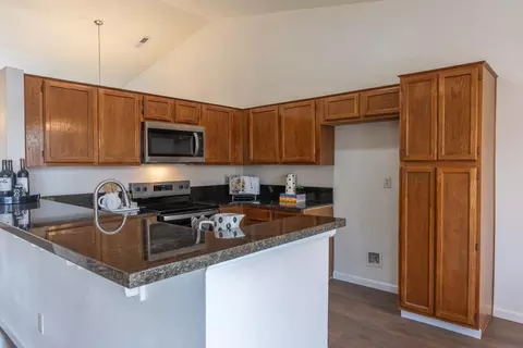 Kitchen - 295 Fullerton Dr, Turlock, CA 95382 photo 4 of 4
