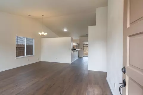 Living - 295 Fullerton Dr, Turlock, CA 95382 photo 3 of 7
