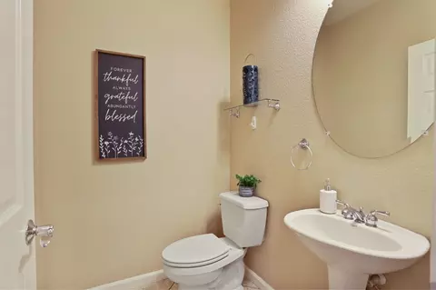 1511 Augusta Pointe Dr, Ripon, CA 95366 photo 21