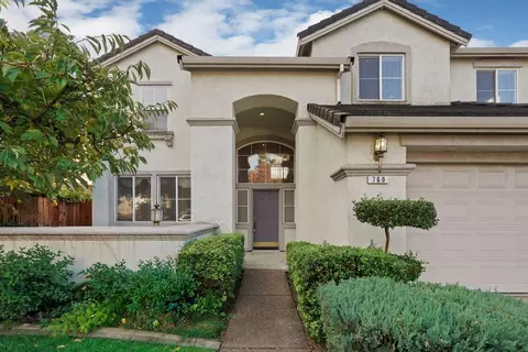 Exterior - 760 Dody Dr, Manteca, CA 95337 photo 4 of 16