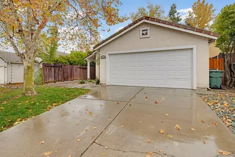 3446 Birchdale Way, Antelope, CA 95843 photo 2