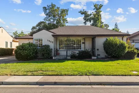1952 W Alpine Ave, Stockton, CA 95204