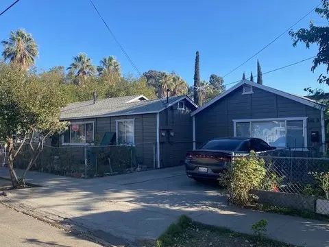 646 E Anderson St, Stockton, CA 95206 photo 1