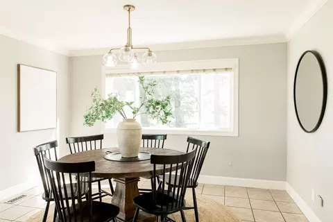 Dining - 5647 E Jahant Rd, Galt, CA 95632 photo 2 of 6