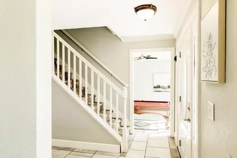 Entry Way - 5647 E Jahant Rd, Galt, CA 95632 photo 5 of 7