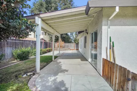 3675 Colorado, Turlock, CA 95382 photo 22
