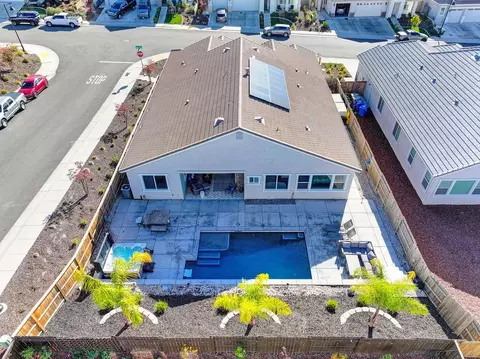 View/Area - 4822 White Pine Ct, Folsom, CA 95630 photo 1 of 1