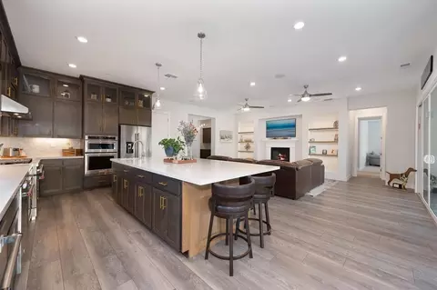 Kitchen - 4822 White Pine Ct, Folsom, CA 95630 photo 5 of 6