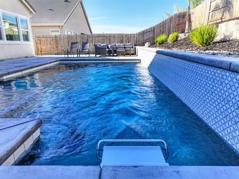 Exterior - 4822 White Pine Ct, Folsom, CA 95630 photo 8 of 12