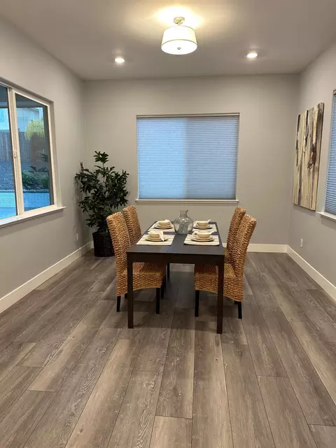 Dining - 4822 White Pine Ct, Folsom, CA 95630 photo 2 of 2