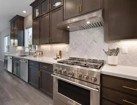 Kitchen - 4822 White Pine Ct, Folsom, CA 95630 photo 2 of 6