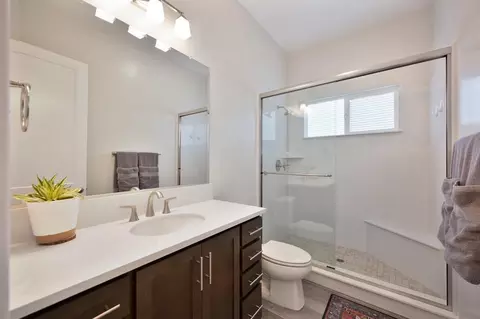 Bath - 4822 White Pine Ct, Folsom, CA 95630 photo 1 of 6
