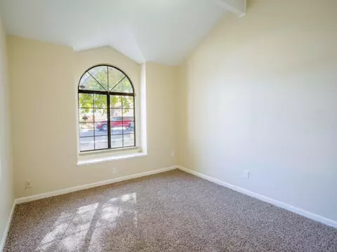 1321 Cape Cod Dr, Modesto, CA 95358 photo 14