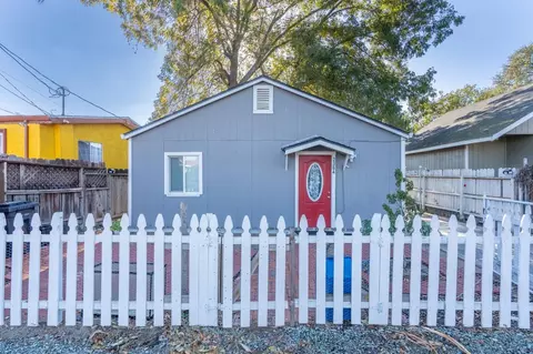 2364 E Harding Way, Stockton, CA 95205 photo 1