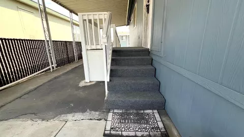 Exterior - 3550 Mitchell Rd #28, Ceres, CA 95307 photo 4 of 5